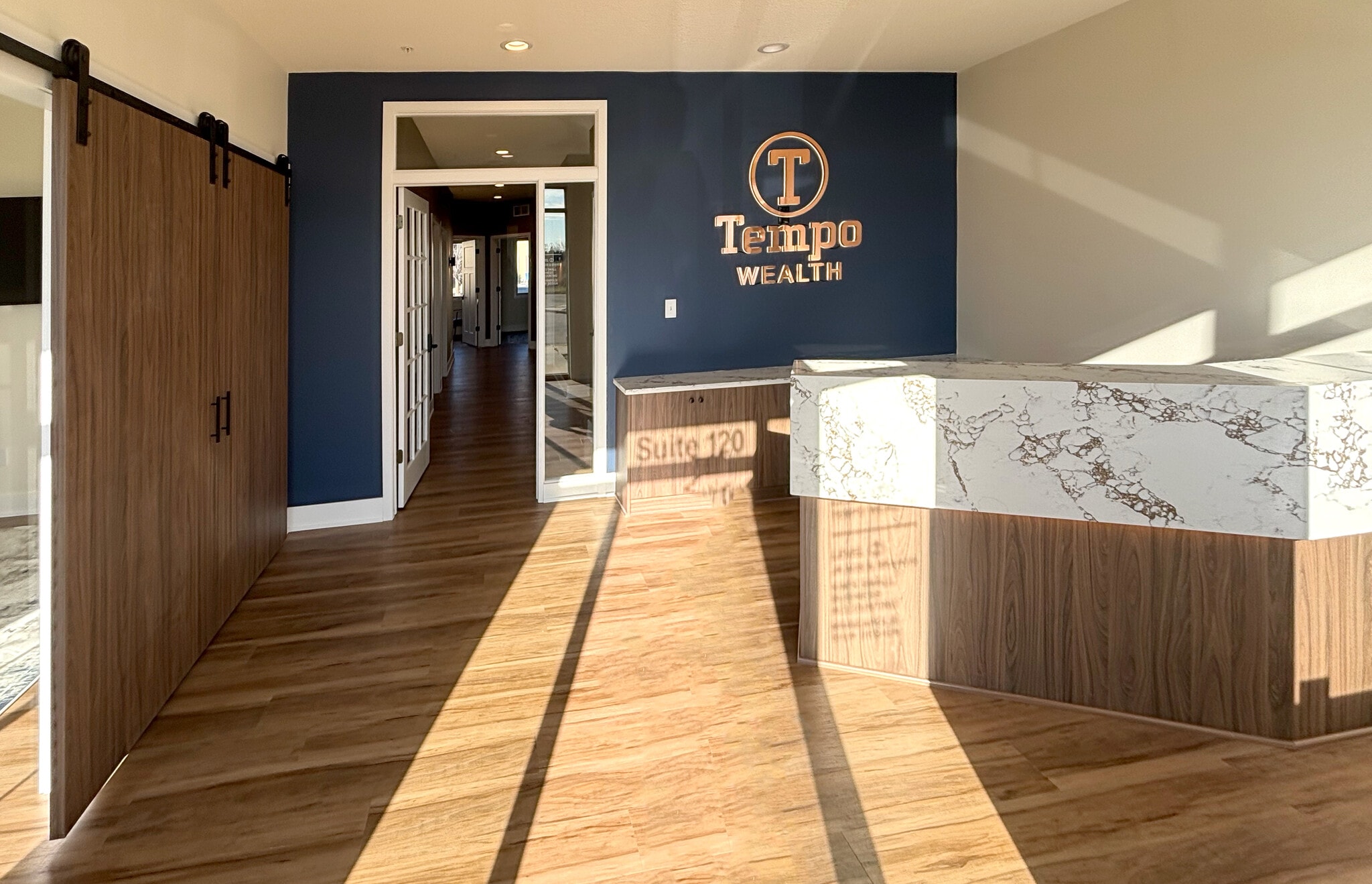 7915 Stone Creek Dr, Chanhassen, MN for lease Interior Photo- Image 1 of 8