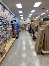 4731-4737 Michaels Dr, Appleton, WI for lease Interior Photo- Image 1 of 2