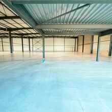Flex in Ambérieux for lease Interior Photo- Image 2 of 3