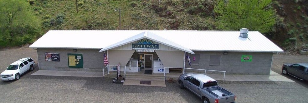 4220 Highway 71, Cambridge, ID for sale - Building Photo - Image 1 of 1