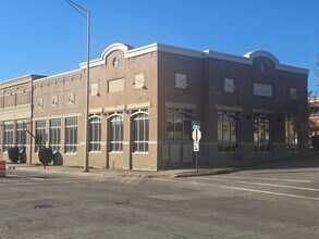 308 Stewart Ave, Wausau, WI for lease Building Photo- Image 2 of 2
