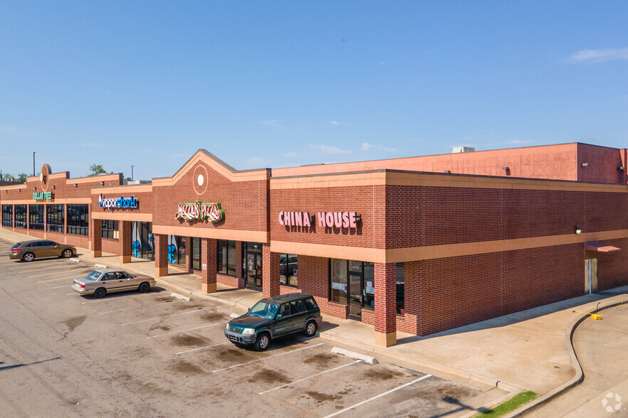 2101-2137 NW 23rd St, Oklahoma City, OK for sale - Building Photo - Image 1 of 1