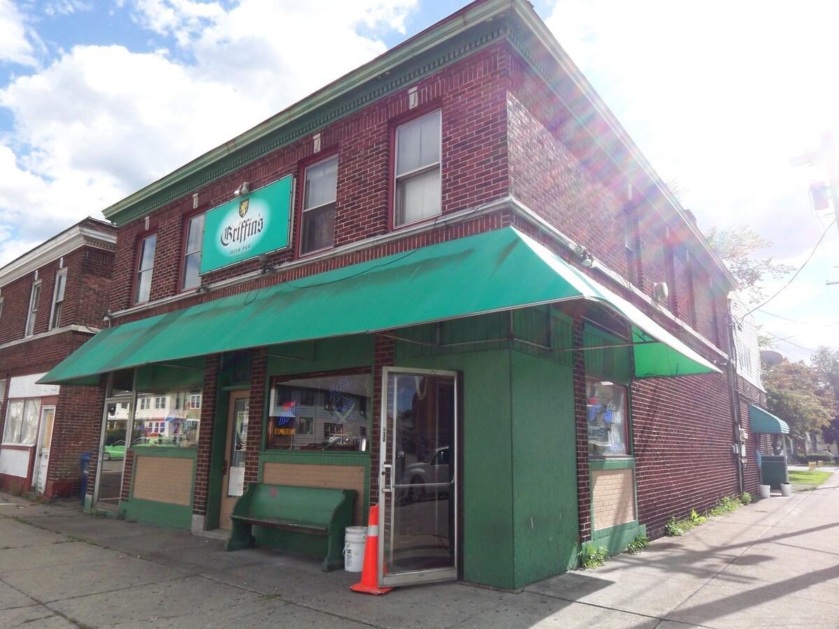 81 Abbott Rd, Buffalo, NY 14220 South Buffalo Tavern