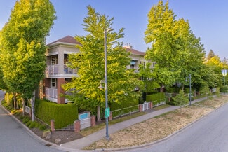 More details for 15915 84 Av, Surrey, BC - Multifamily for Sale