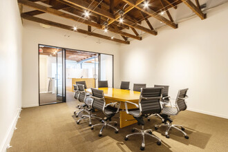638 4th St, San Francisco, CA for lease Interior Photo- Image 2 of 7