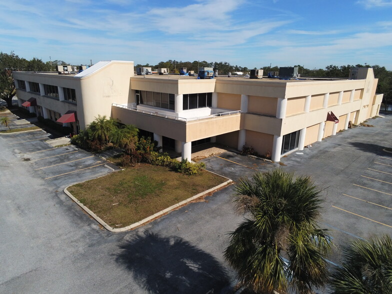 7150 114th Ave, Largo, FL for sale - Building Photo - Image 1 of 23