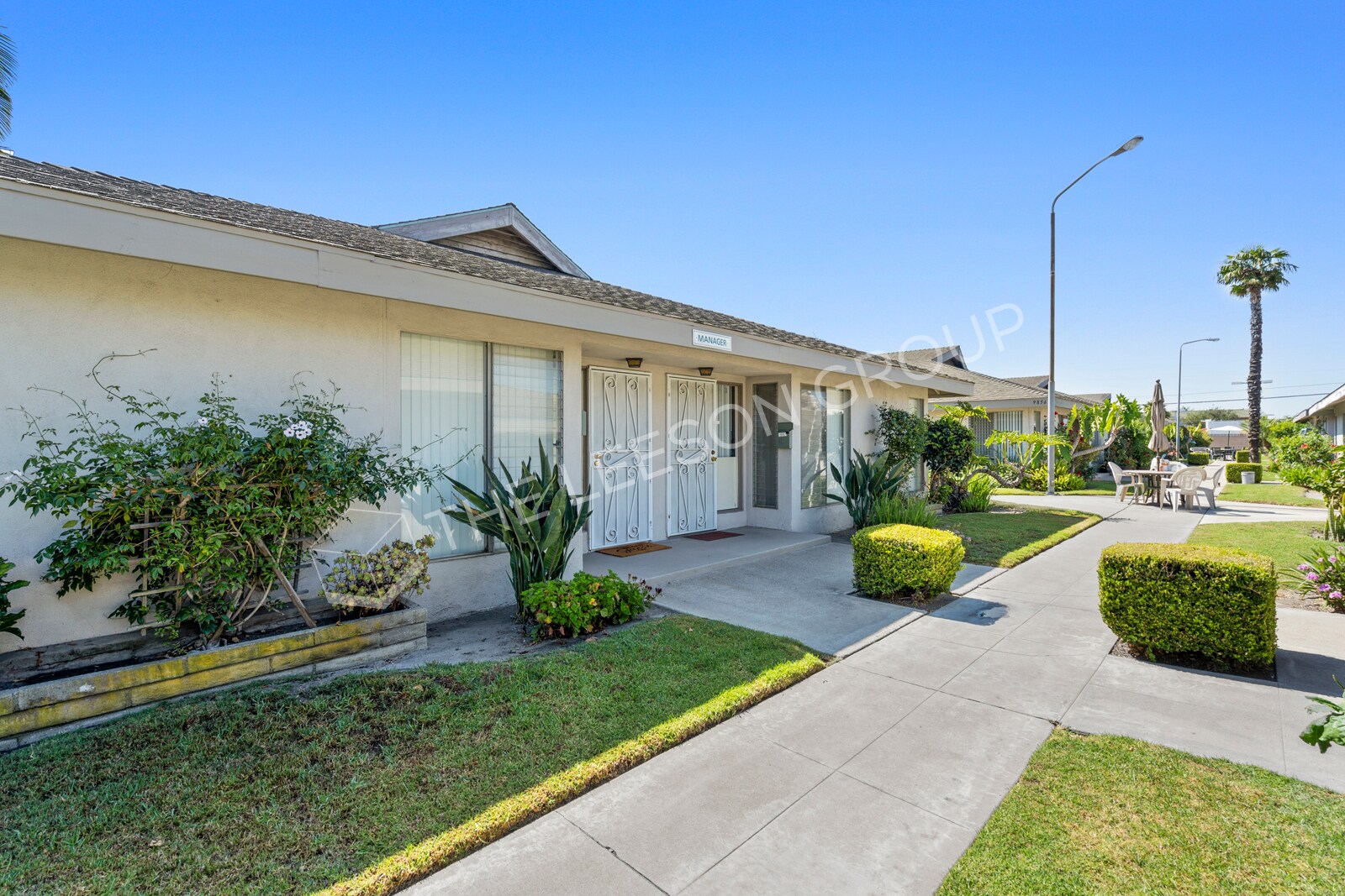 98329858 Acacia Ave, Garden Grove, CA 92841 Eight Multifamily Tri
