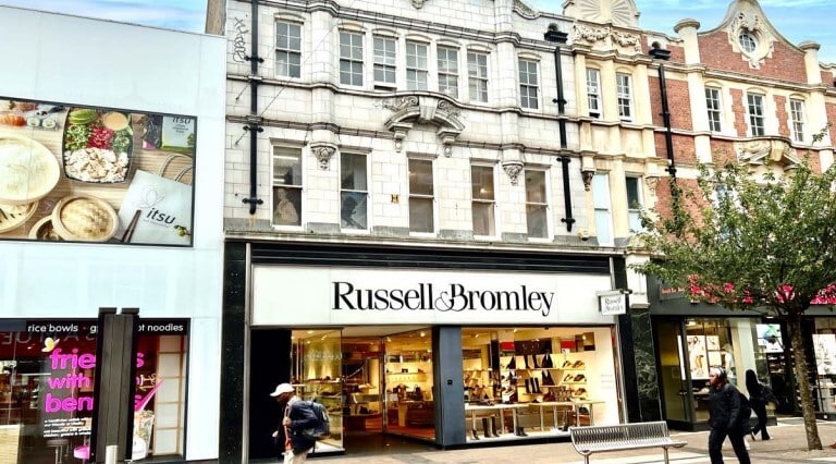 20 Clarence St, Kingston Upon Thames for sale Building Photo- Image 1 of 1