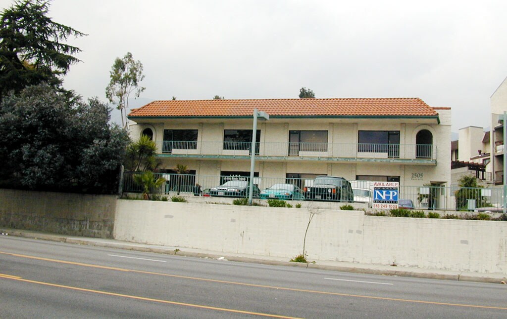 2505 Foothill Blvd, La Crescenta, CA for sale Building Photo- Image 1 of 1