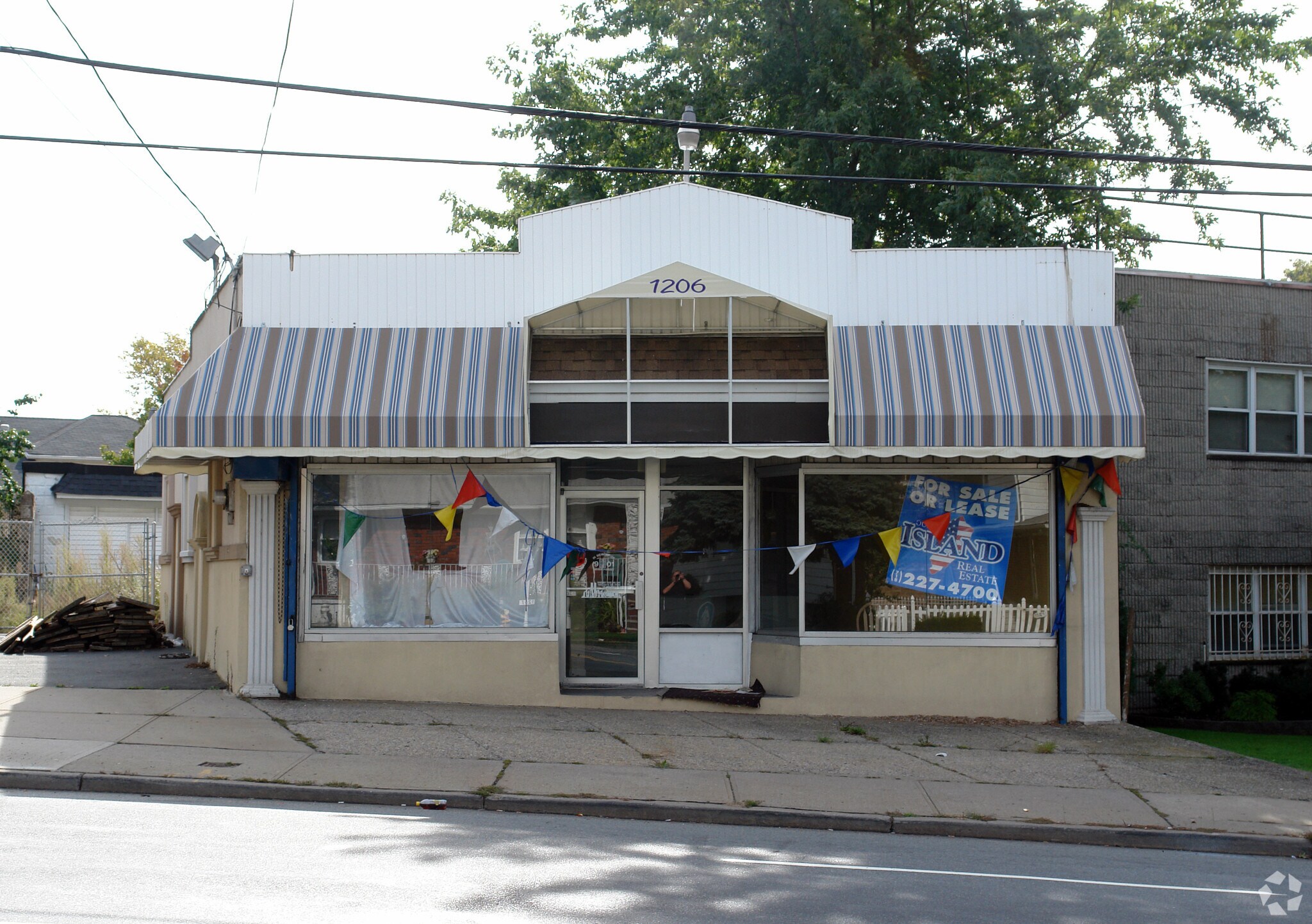 1206 Richmond Rd, Staten Island, NY for sale Primary Photo- Image 1 of 1