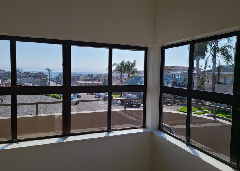 575 Price St, Pismo Beach, CA for lease - Interior Photo - Image 2 of 12