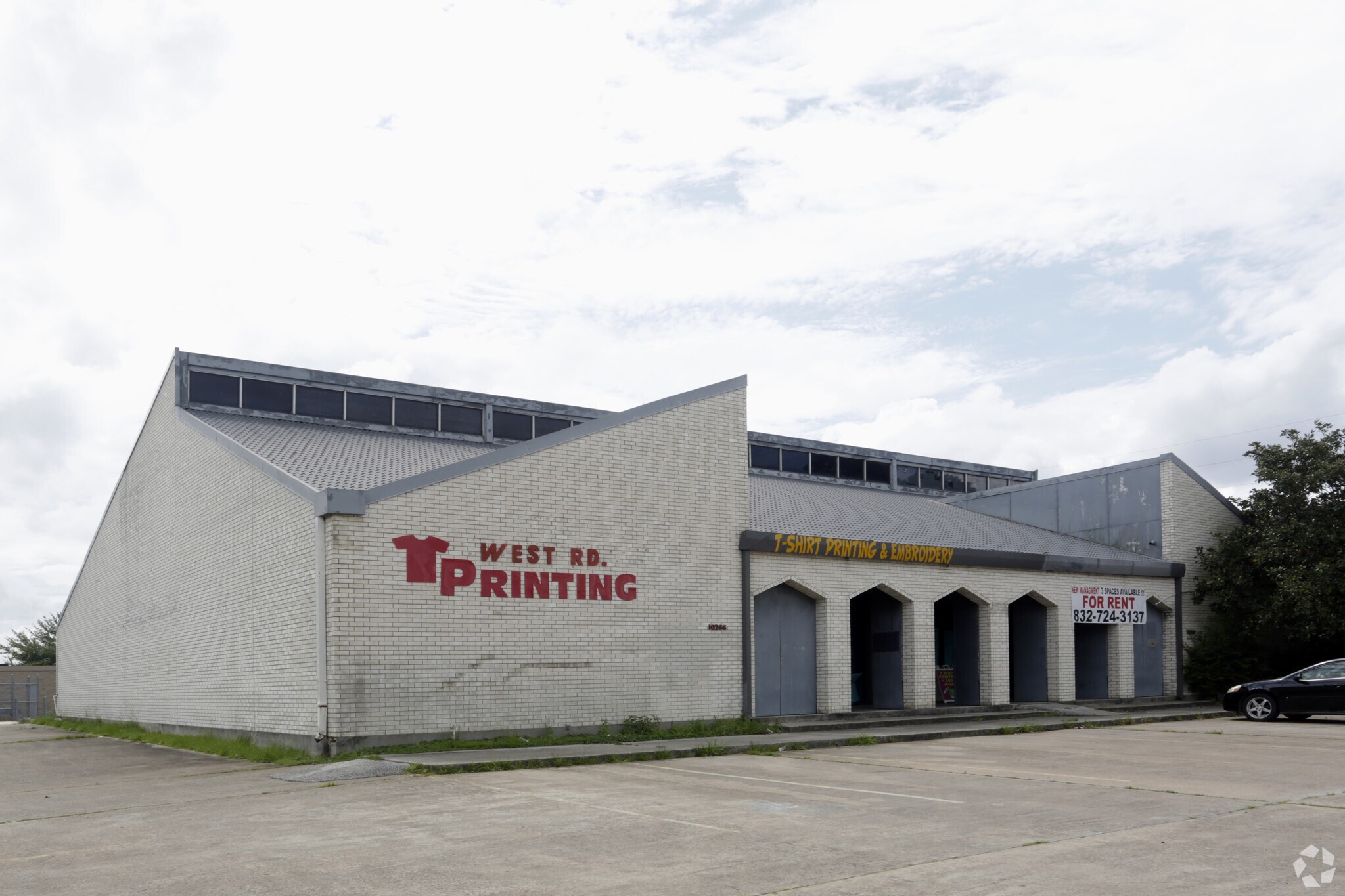 10264 North Fwy, Houston, TX for sale Primary Photo- Image 1 of 1