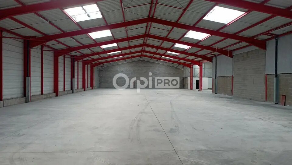 Industrial in Reims for lease - Interior Photo - Image 1 of 5