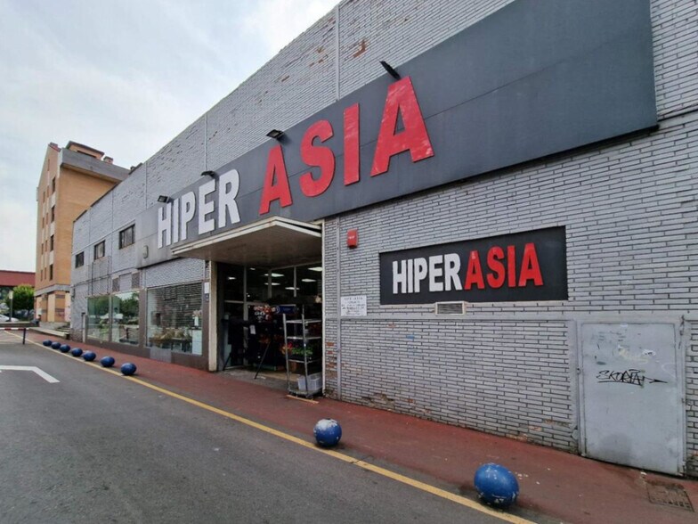 Industrial in Gijón, Asturias for sale - Building Photo - Image 2 of 3