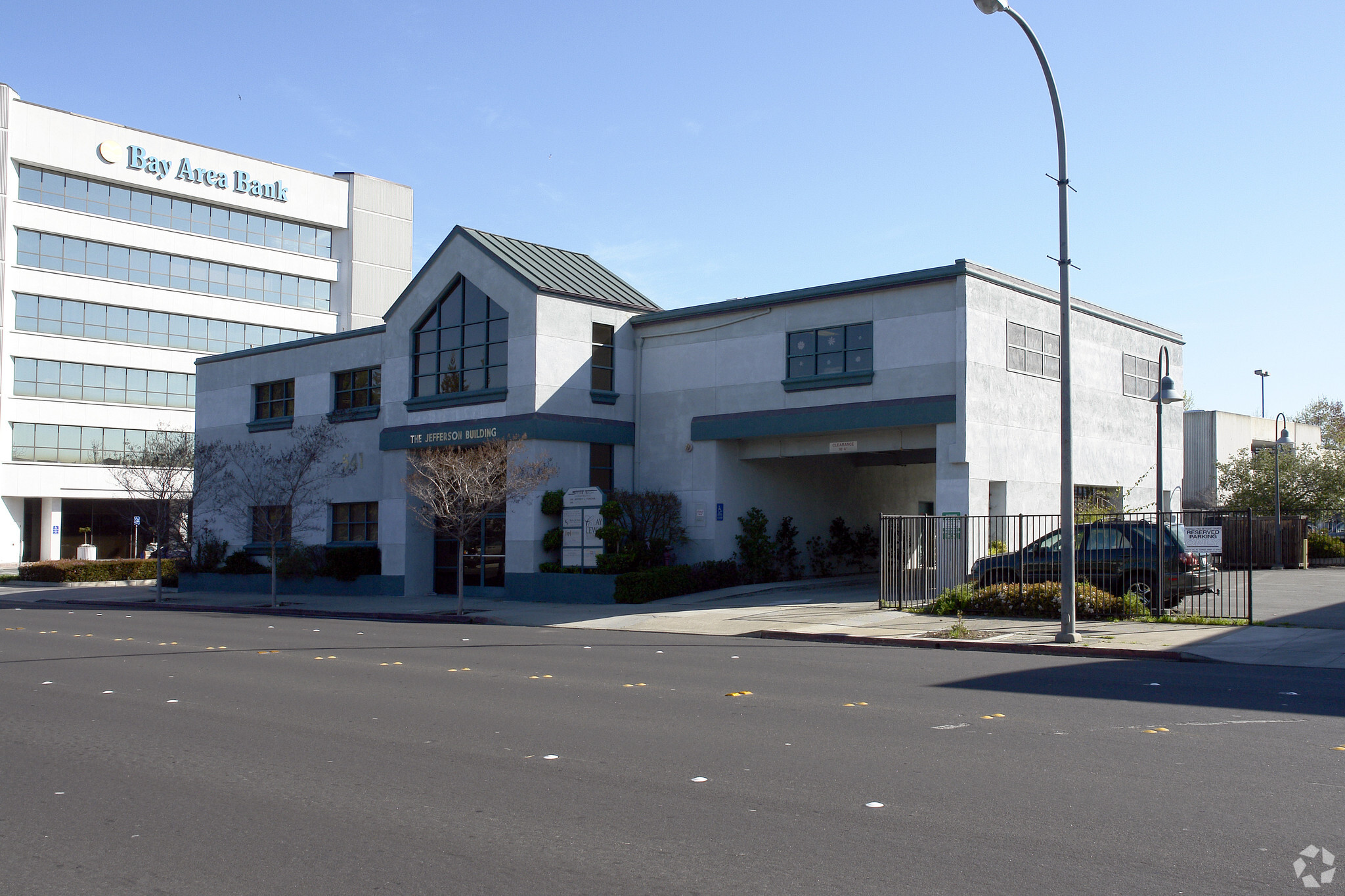 541 Jefferson Ave, Redwood City, CA for lease Building Photo- Image 1 of 4