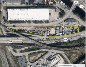 6800 NW 74th St, Medley, FL - Aerial map view