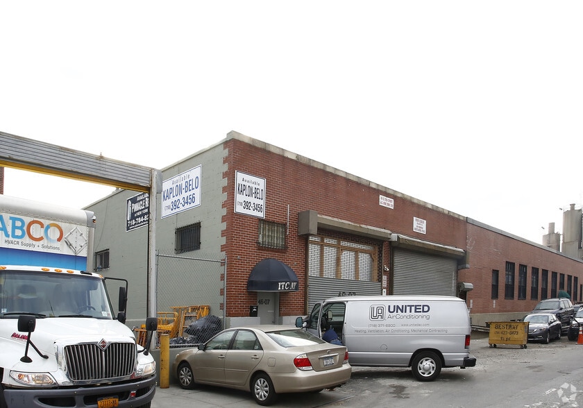 4613 27th St, Long Island City, NY for lease - Building Photo - Image 2 of 9