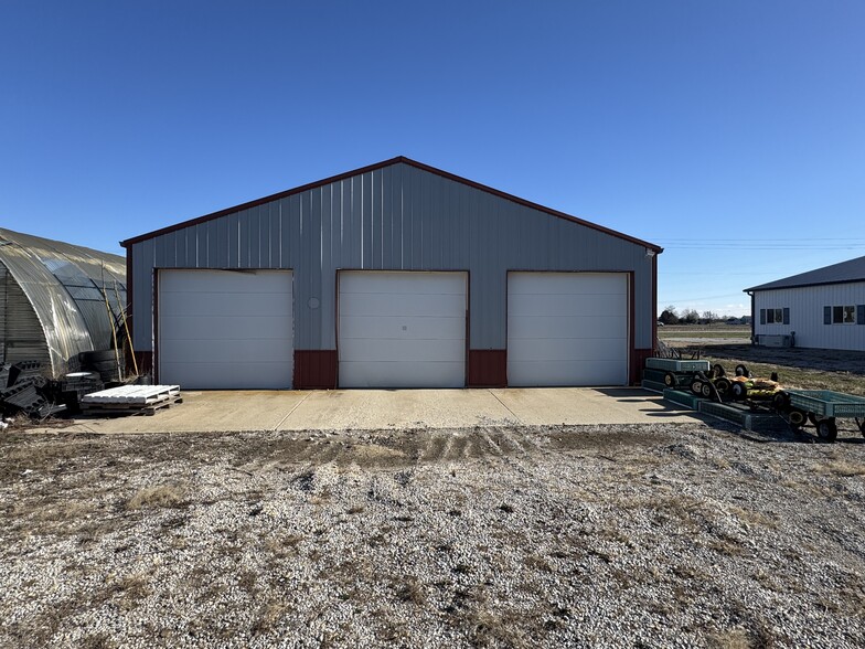 1709 County Road 2200 E, Saint Joseph, IL for lease - Building Photo - Image 2 of 4