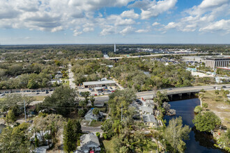 7810 N Van Dyke Plz, Tampa, FL - AERIAL  map view