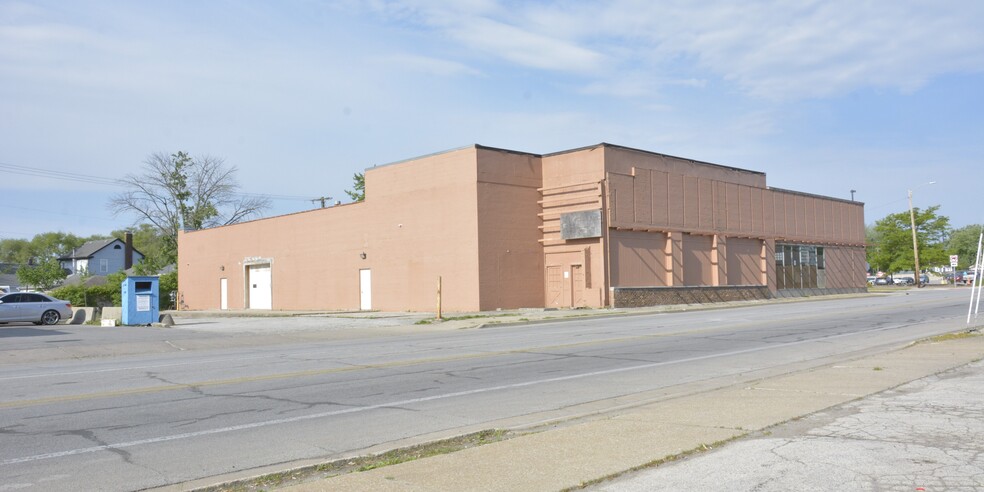 813 W Old Ridge Rd, Hobart, IN for lease - Building Photo - Image 1 of 9