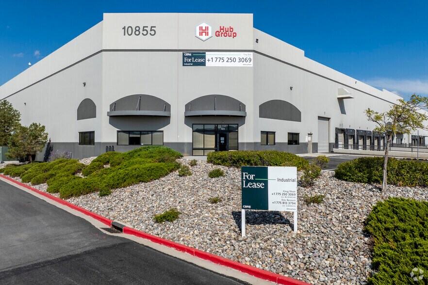10855 Lear Blvd, Reno, NV for lease - Building Photo - Image 2 of 5