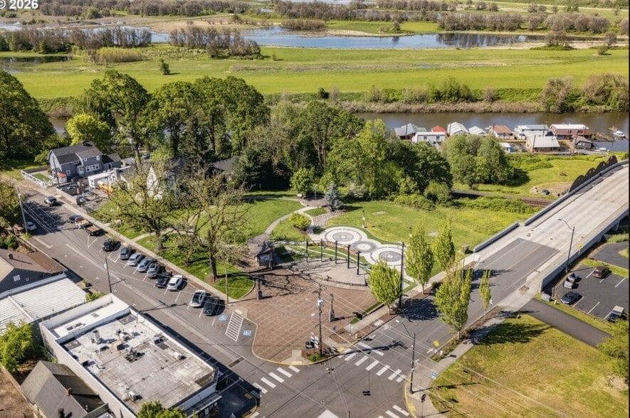 S Main Ave, Ridgefield, WA for lease - Building Photo - Image 3 of 11