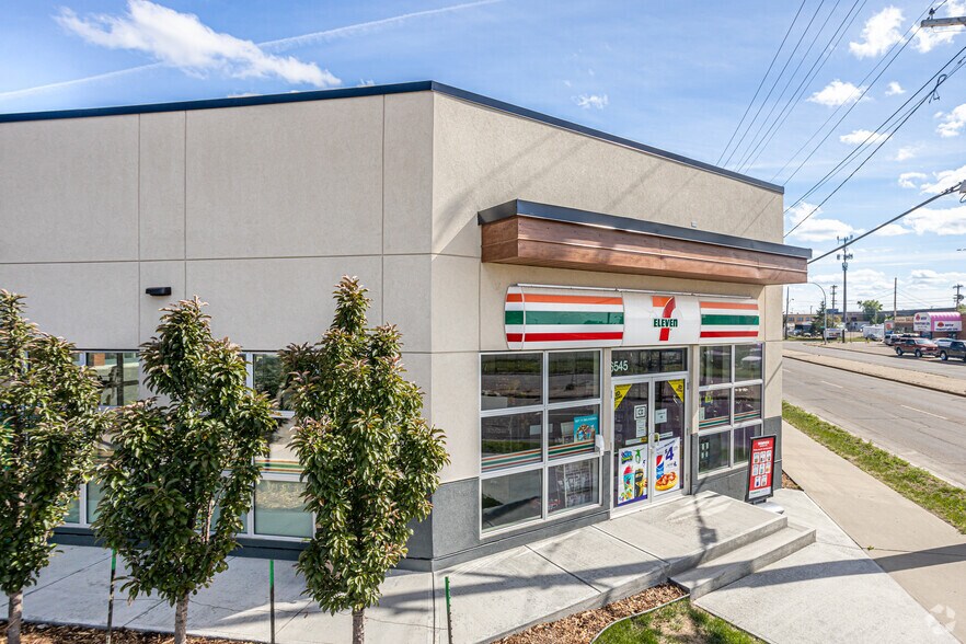 6545A 99 St NW, Edmonton, AB for lease - Primary Photo - Image 1 of 10