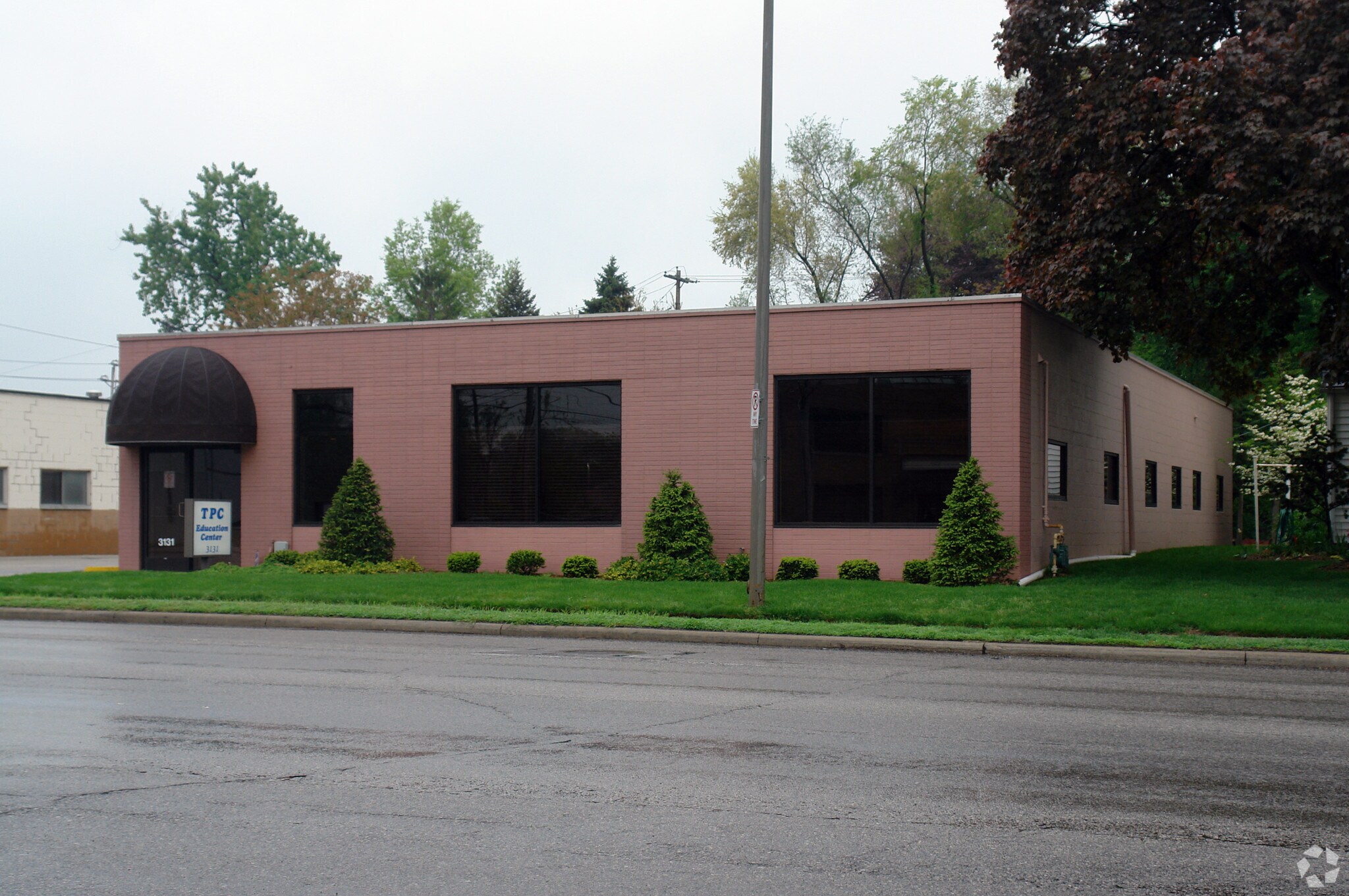 3131 Douglas Rd, Toledo, OH for sale Primary Photo- Image 1 of 1