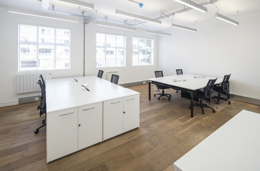 44-48 Wharf Rd, London for lease - Interior Photo - Image 2 of 159