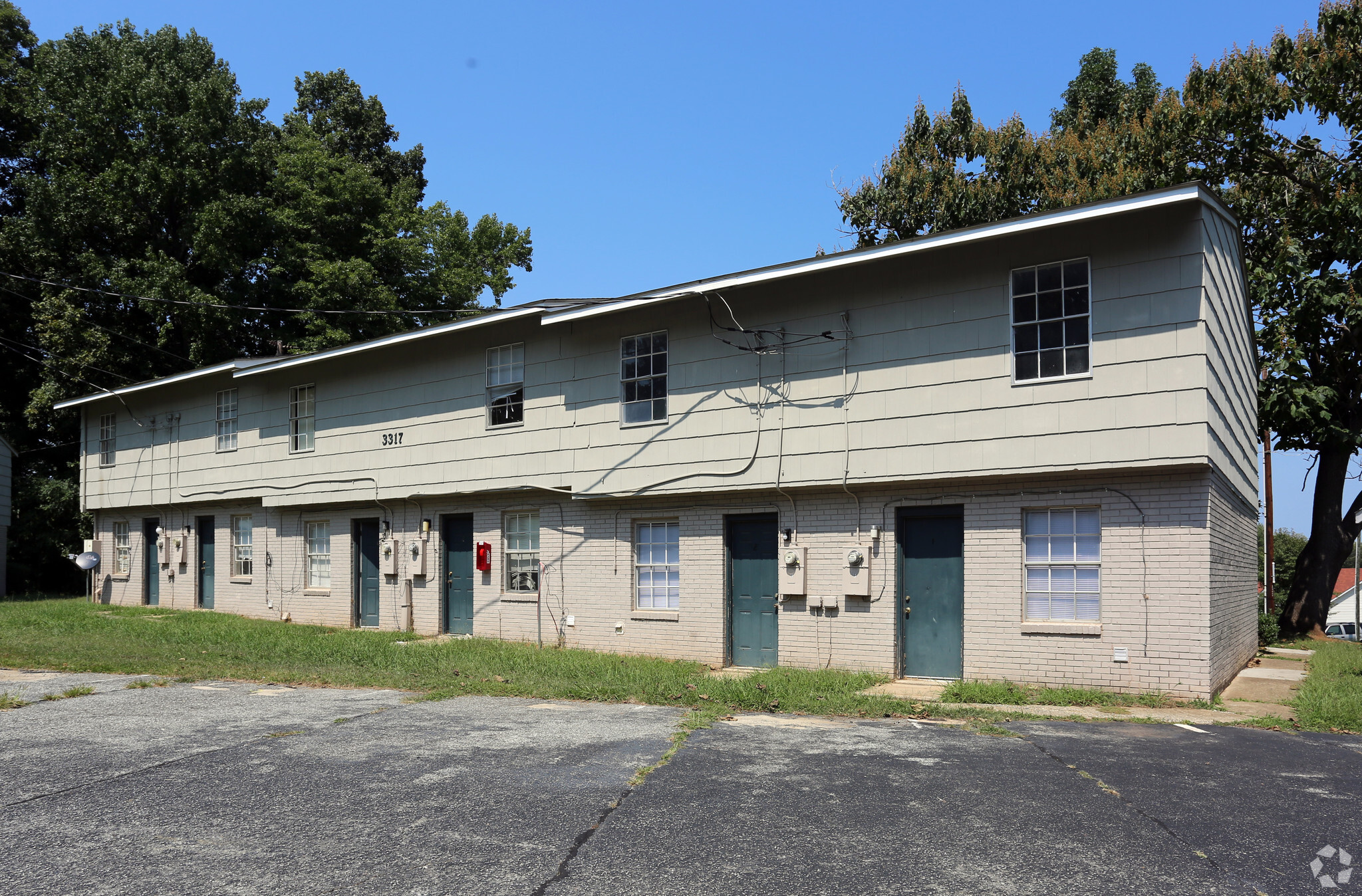 3200 Trent St, Greensboro, NC for sale Primary Photo- Image 1 of 1