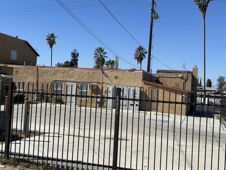 530 Union Ave, Bakersfield, CA for sale - Building Photo - Image 3 of 28