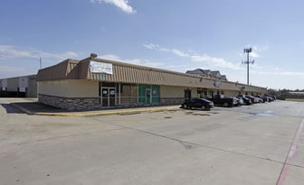 500 - 524 E Avenue K - Retail Space