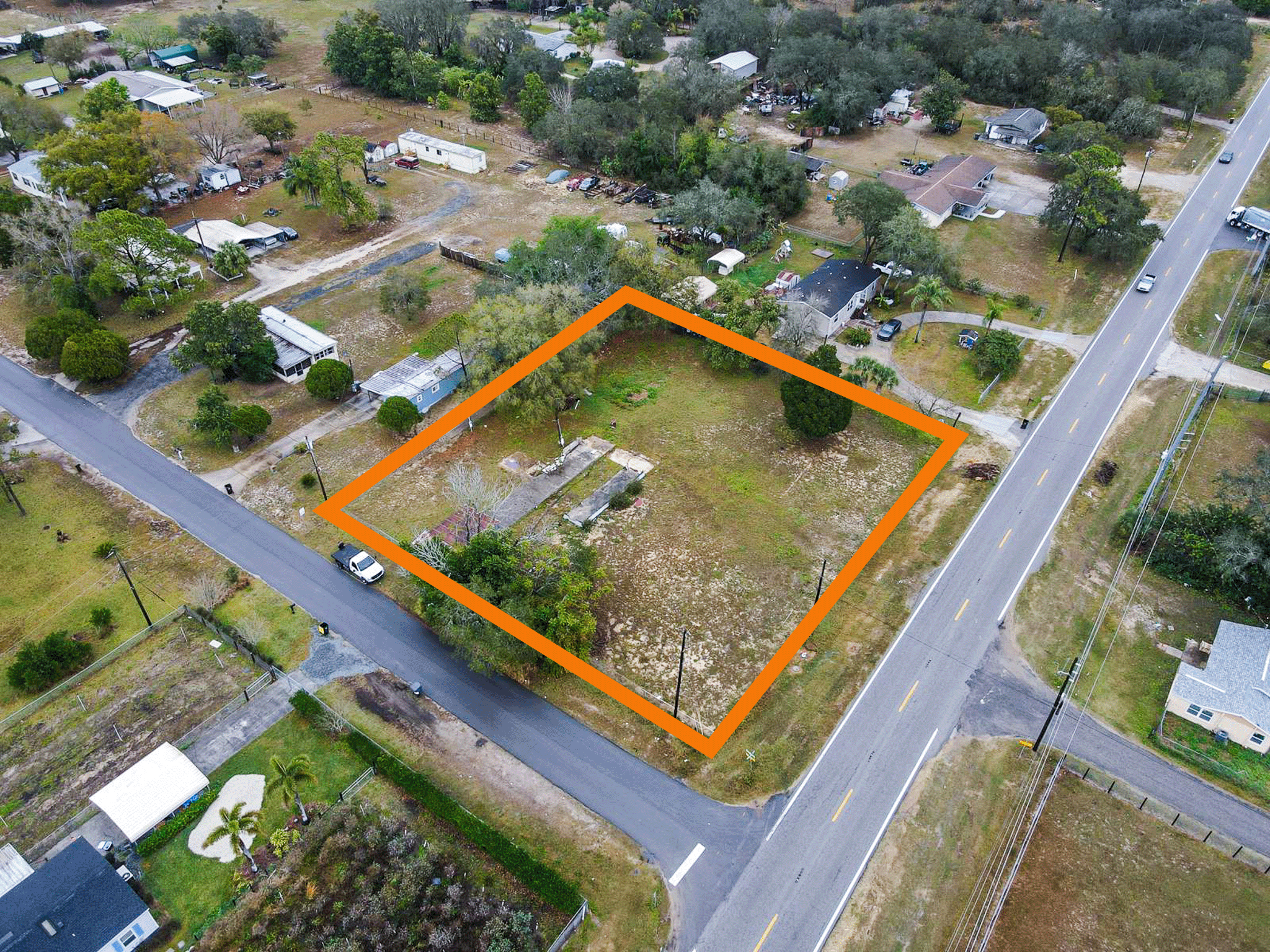 501 Georgene Rd, Haines City, FL for lease Primary Photo- Image 1 of 6