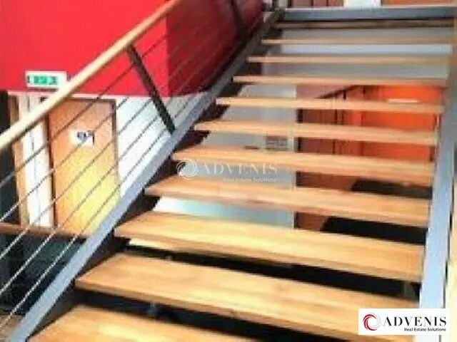 Office in Mérignac for lease - Interior Photo - Image 2 of 7