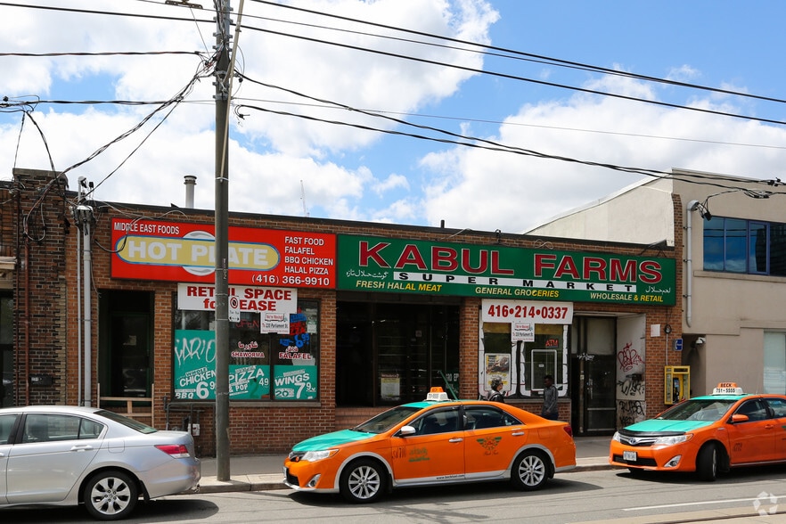 240-242 Parliament St, Toronto, ON for sale - Primary Photo - Image 1 of 1