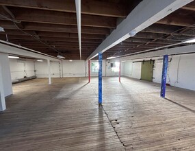 4812-4834 N Interstate Ave, Portland, OR for lease Building Photo- Image 2 of 2