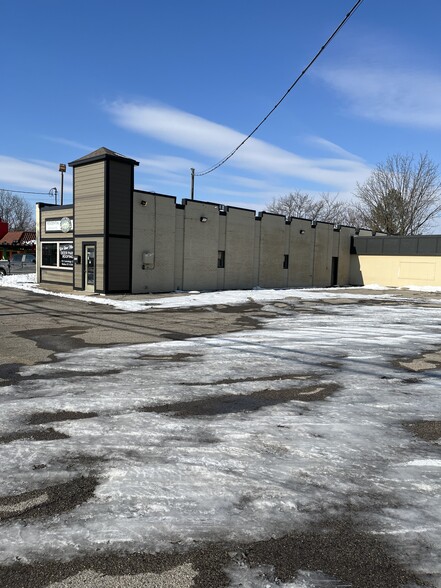 6418 Dixie Hwy, Florence, KY for lease - Building Photo - Image 1 of 15