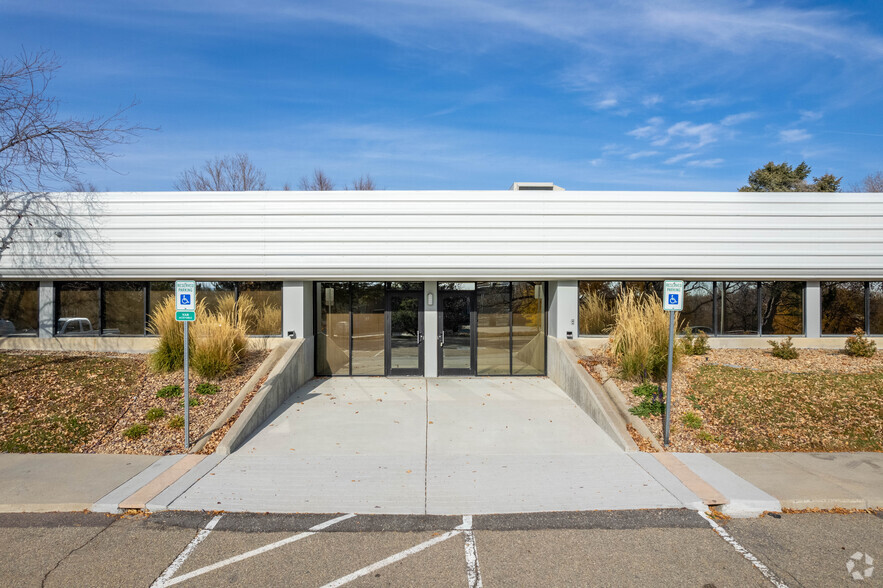 1551 S Sunset St, Longmont, CO for lease - Building Photo - Image 2 of 6