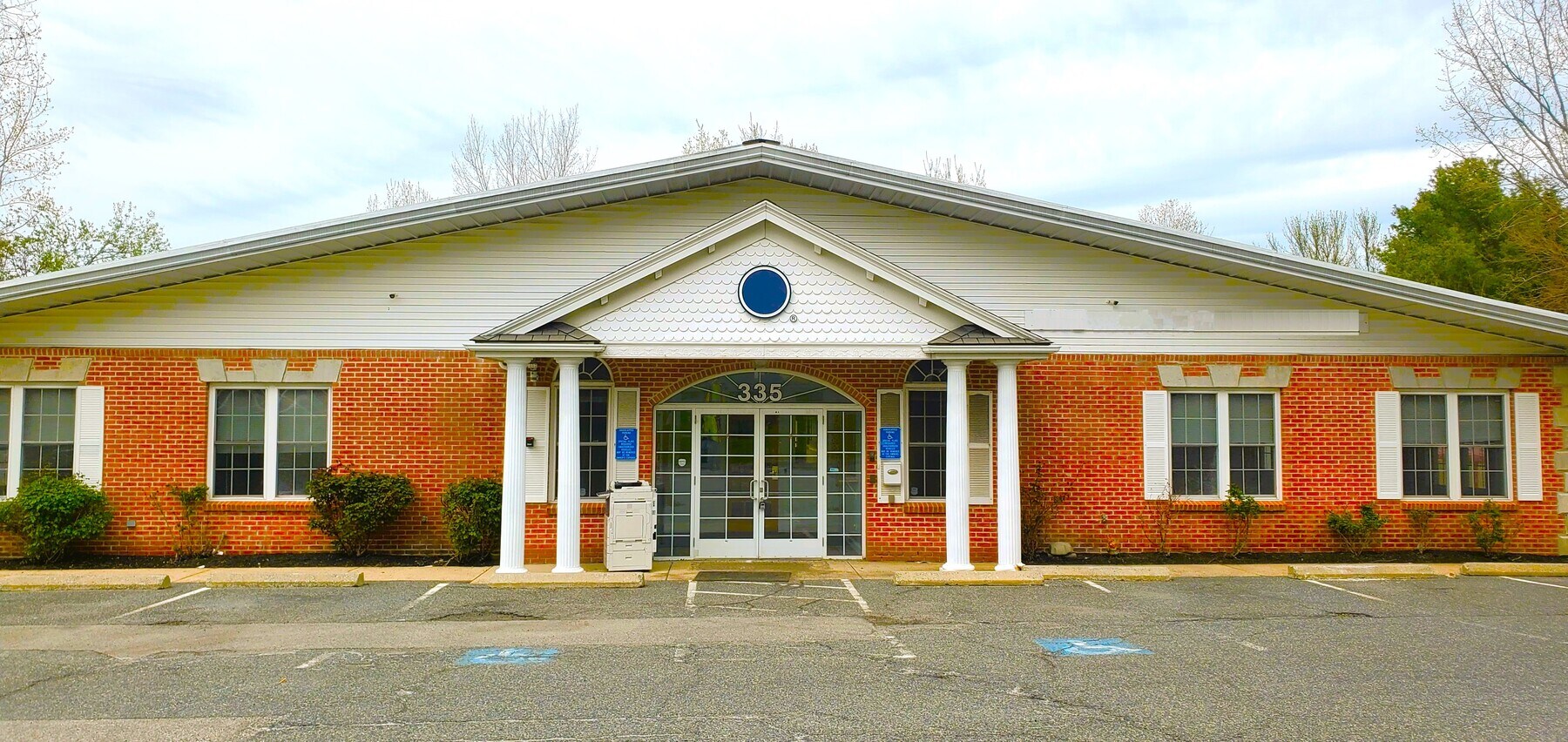 335 West St, Braintree, MA 02184