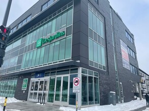 10205 Boul Pie-IX, Montréal, QC for lease Building Photo- Image 1 of 16