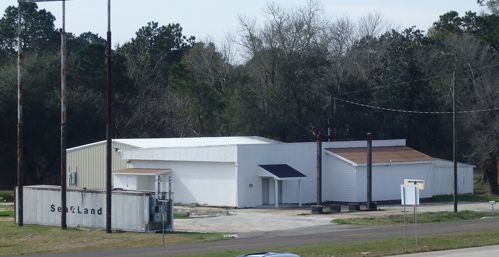 44336 Interstate 10, Winnie, TX for sale - Building Photo - Image 1 of 1