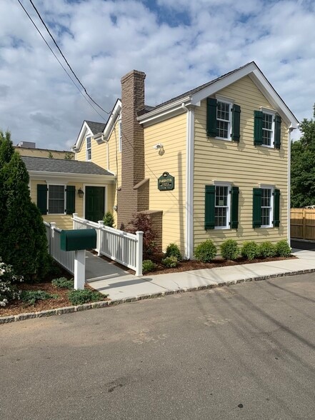 406 Highland Ave, Wyckoff, NJ for sale - Primary Photo - Image 1 of 1