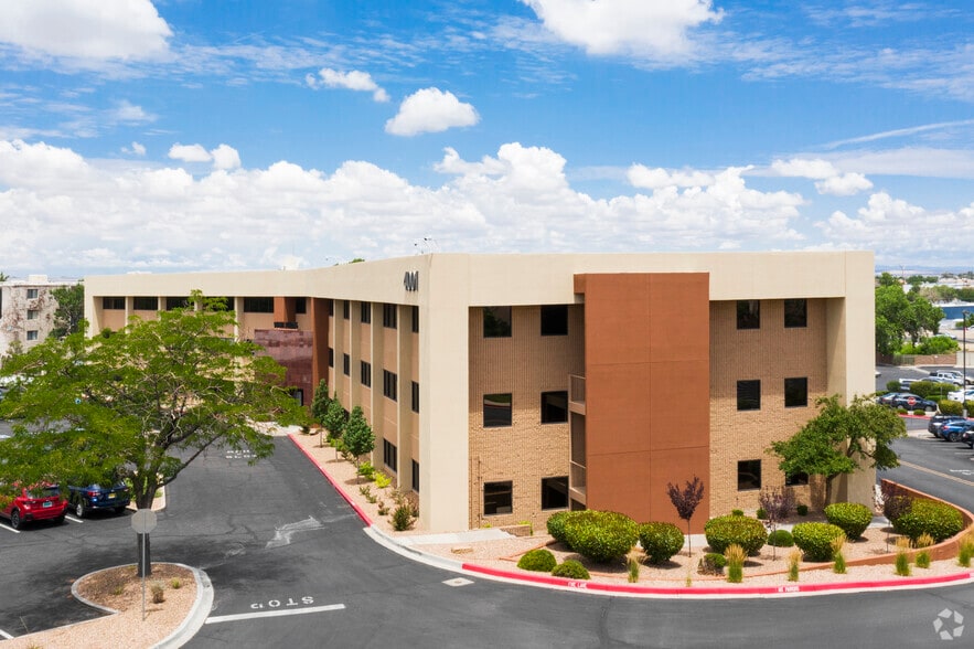 4001 Indian School Rd NE, Albuquerque, NM for lease - Building Photo - Image 3 of 5