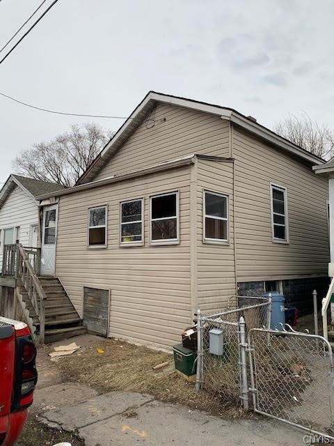 210 Sunset Ave, Syracuse, NY for sale Primary Photo- Image 1 of 1