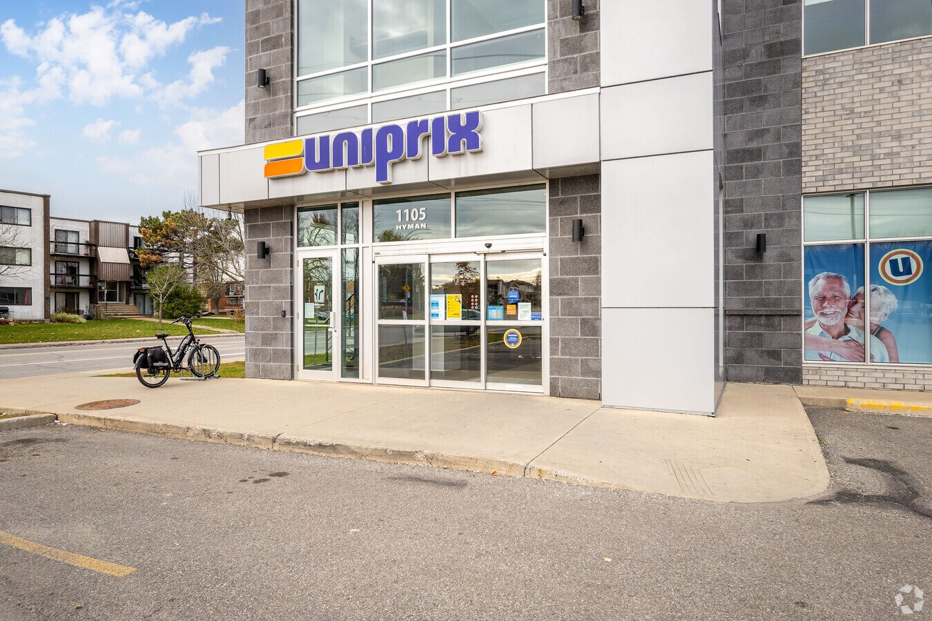 1105 Rue Hyman, DollarddesOrmeaux, QC H9B 1M5