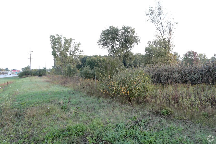 S Lapeer Rd, Lapeer, MI for sale - Primary Photo - Image 1 of 1