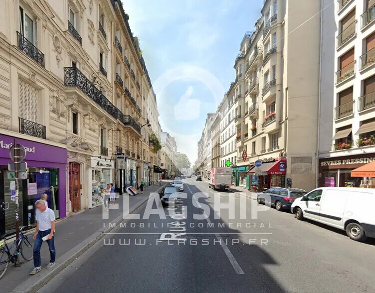 Retail in Paris for lease - Building Photo - Image 2 of 2