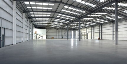 First Av, Deeside for lease Interior Photo- Image 2 of 5