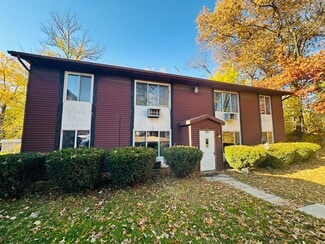 More details for 215 Logan St, Valparaiso, IN - Multifamily for Sale