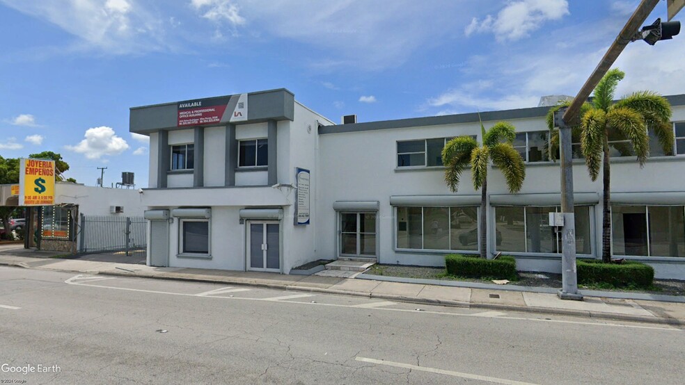 2390 NW 7th St, Miami, FL for sale - Building Photo - Image 2 of 29